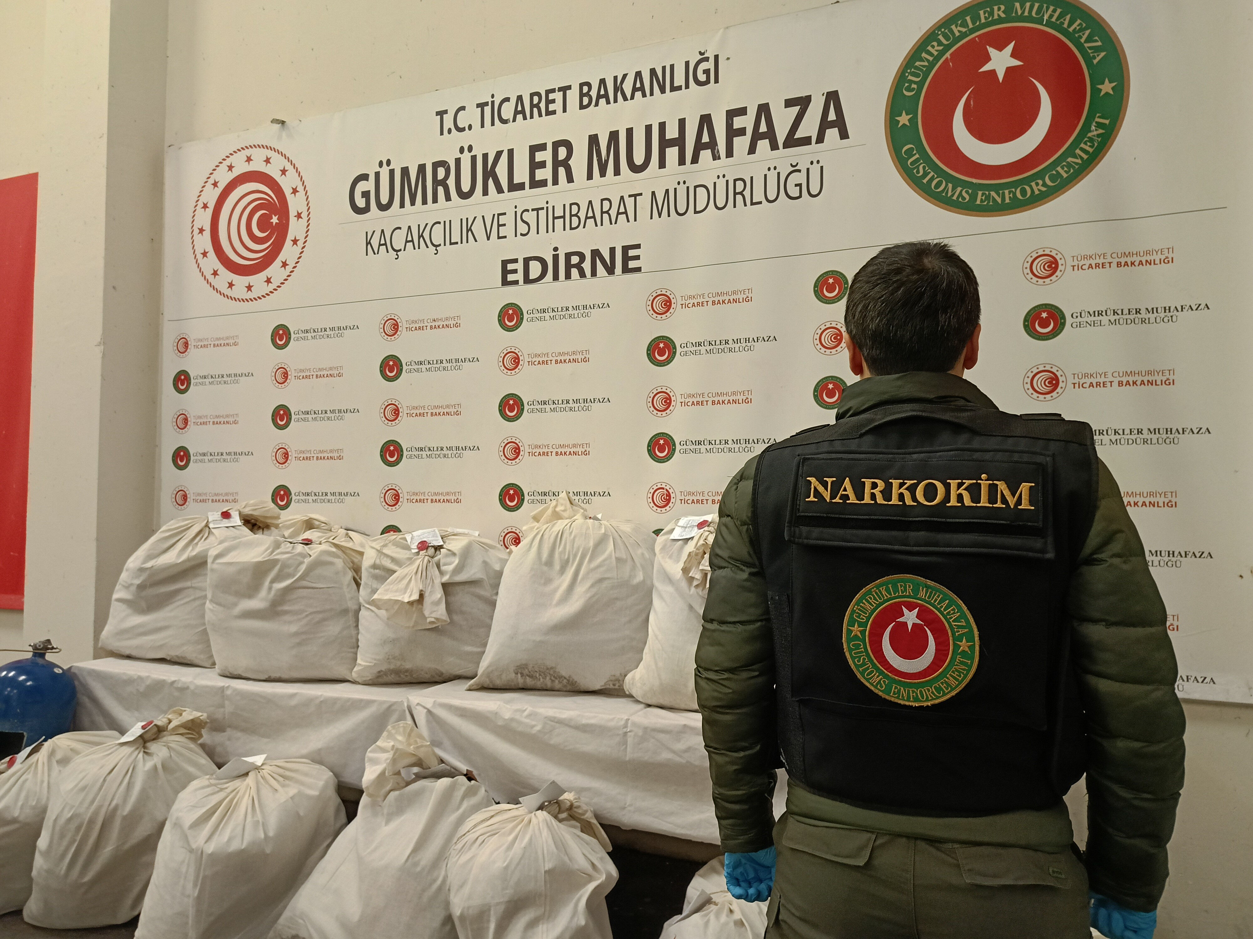 Zehir tacirlerinin oyunu tutmadı! Çuvallara sığdıramadılar - 2. Resim