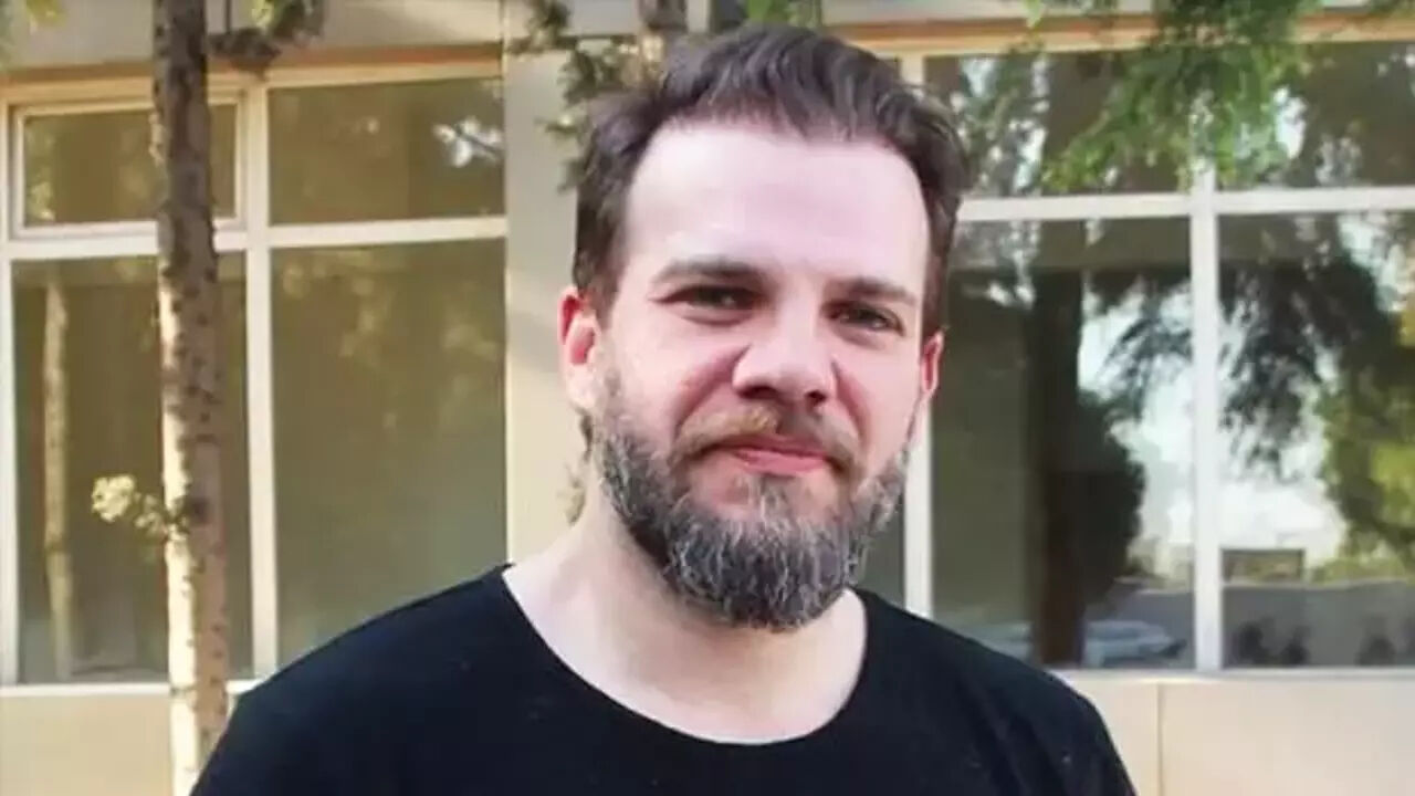 Tır şoförü olan Tolga Karel'den olay itiraf:  Tır şoförü olan Tolga Karel'den olay itiraf: