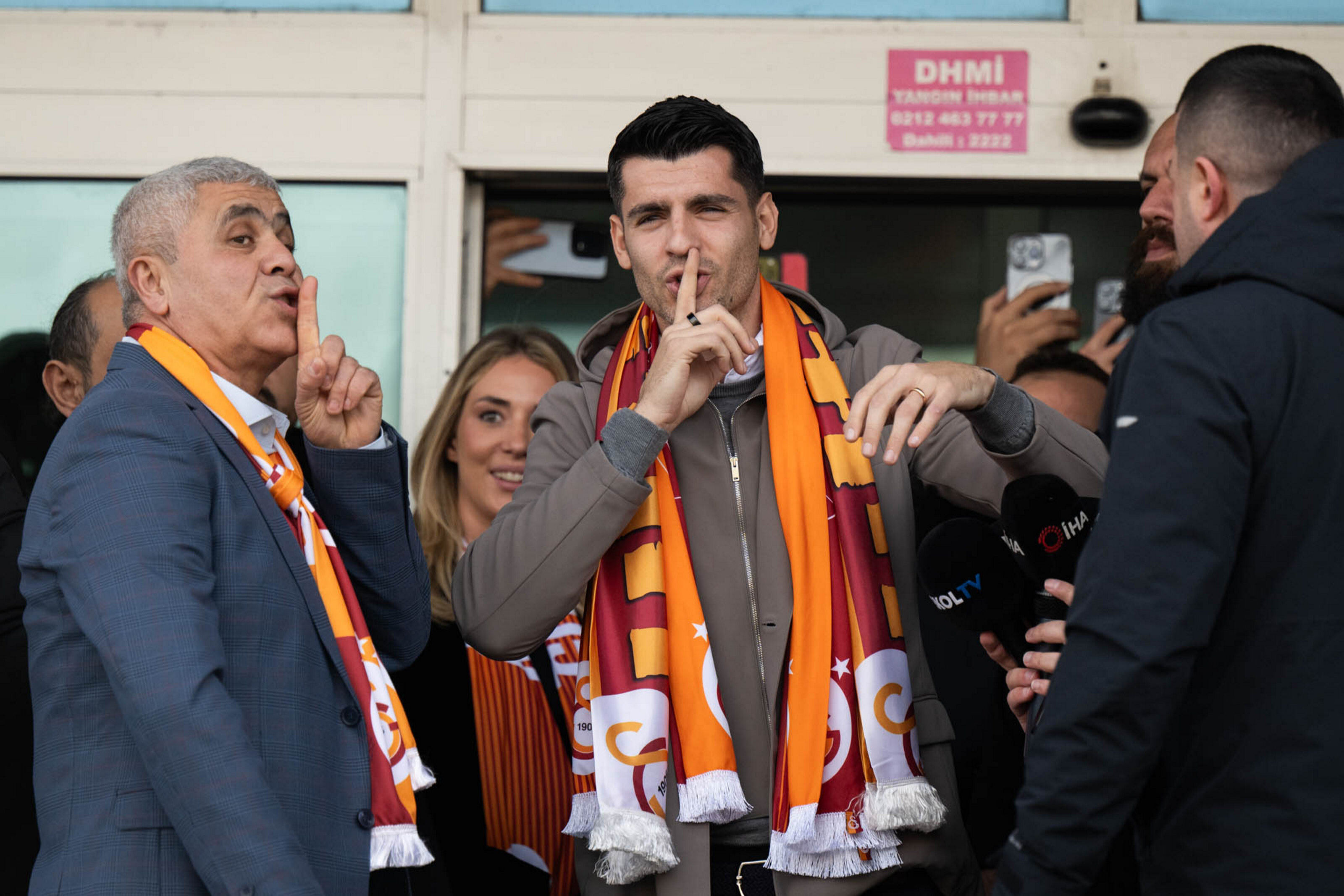 Alvaro Morata Galatasaray için İstanbul'da! İspanyol yıldızın ilk görüntüleri Alvaro Morata Galatasaray için İstanbul'da! İspanyol yıldızın ilk görüntüleri - 2. Resim