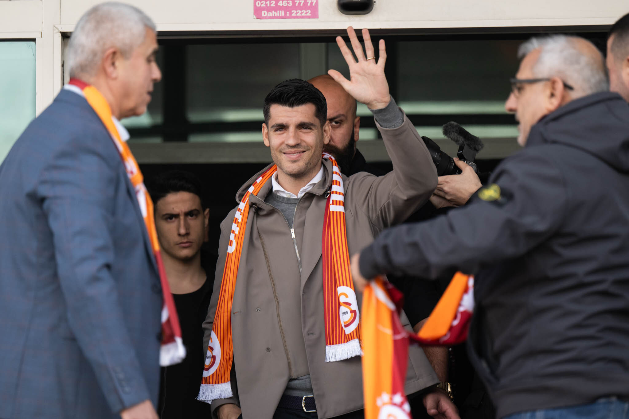 Alvaro Morata Galatasaray için İstanbul'da! İspanyol yıldızın ilk görüntüleri Alvaro Morata Galatasaray için İstanbul'da! İspanyol yıldızın ilk görüntüleri - 4. Resim
