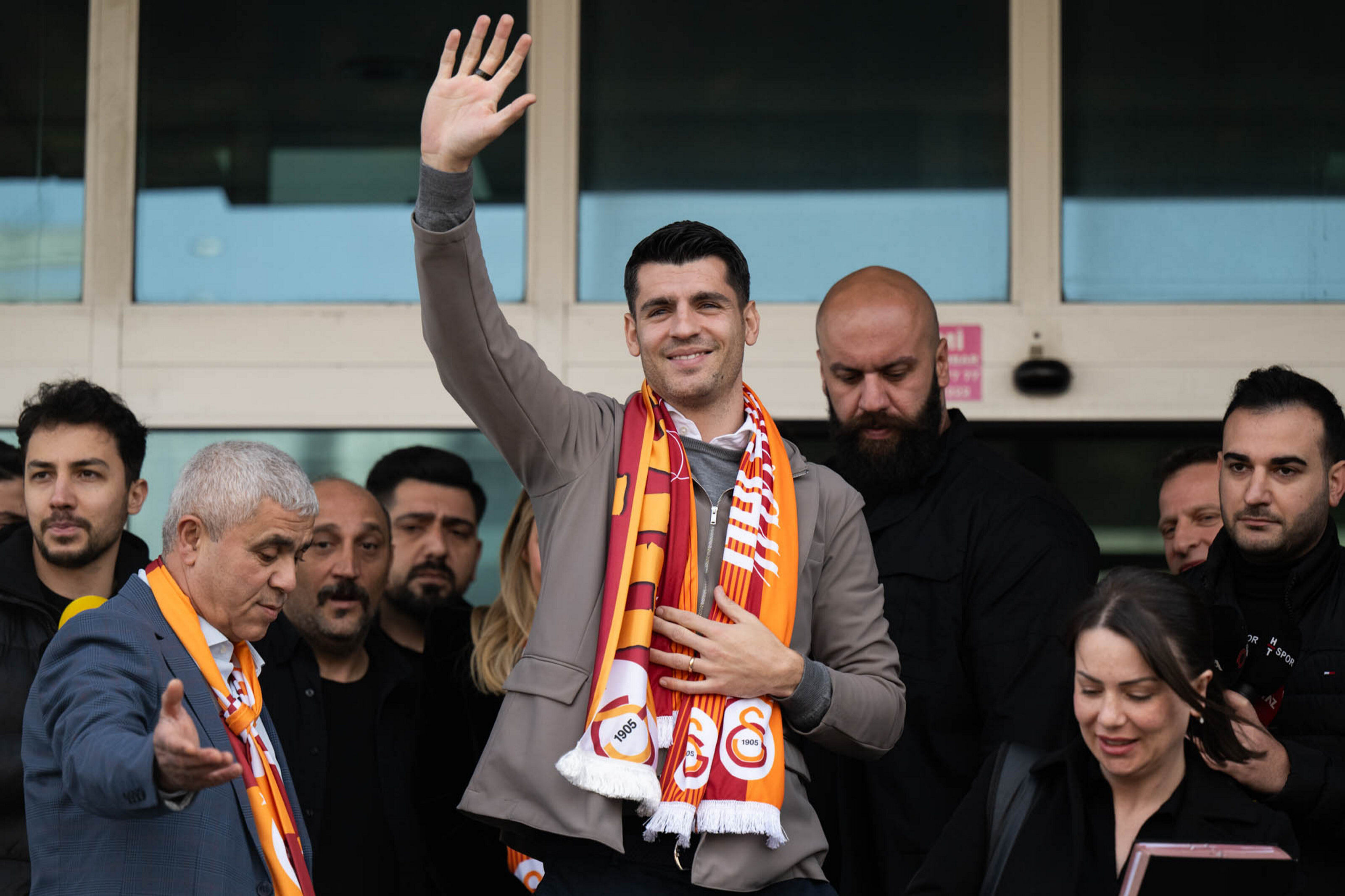 Alvaro Morata Galatasaray için İstanbul'da! İspanyol yıldızın ilk görüntüleri Alvaro Morata Galatasaray için İstanbul'da! İspanyol yıldızın ilk görüntüleri - 3. Resim