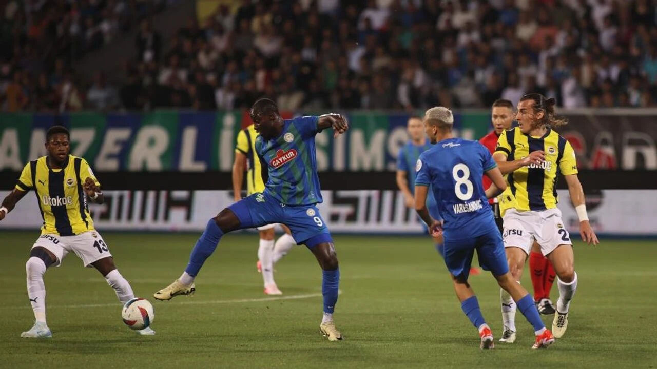 Fenerbahçe - Çaykur Rizespor | Canlı Anlatım - 1. Resim