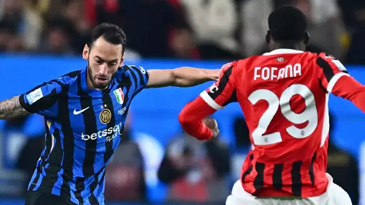 Milan İnter maçı hangi kanalda, ne zaman, saat kaçta başlayacak? Hakan Çalhanoğlu kadroda mı? Hakan Çalhanoğlu kadroda yok! Milan İnter maçı hangi kanalda, ne zaman, saat kaçta başlayacak? - 3. Resim
