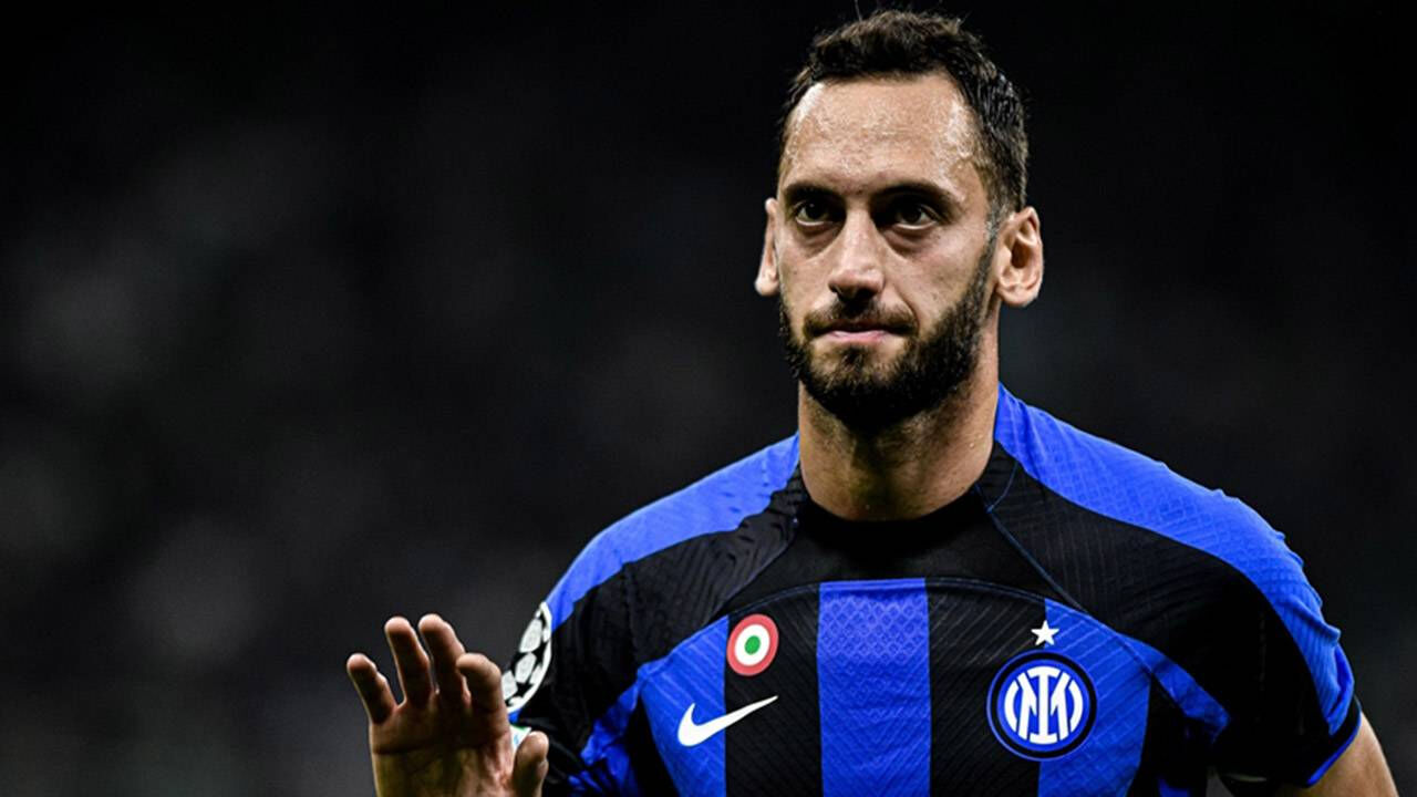 Hakan Çalhanoğlu sakatlandı mı, neden yok? Milan İnter maçı hakemi Daniele Chiffi oldu! - 3. Resim