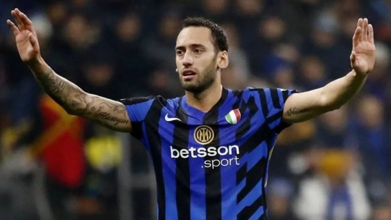 Hakan Çalhanoğlu sakatlandı mı, neden yok? Milan İnter maçı hakemi Daniele Chiffi oldu! - 1. Resim