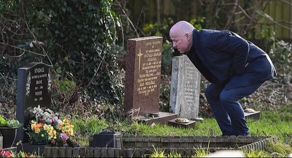 İngiltere’de mahkeme fiyaskosu! Polis baskısıyla ifade verdi, 38 yıl suçsuz yere hapis yattı İngiltere’de mahkeme fiyaskosu! Polis baskısıyla ifade verdi, 38 yıl suçsuz yere hapis yattı - 1. Resim