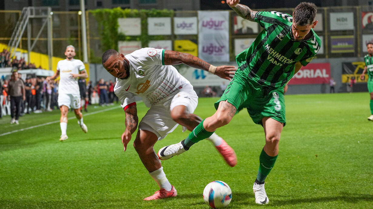 Muhtemel 11'ler belli oldu! Amedspor Sakaryaspor maçı hangi kanalda, saat kaçta başlayacak? Muhtemel 11'ler belli oldu! Amedspor Sakaryaspor maçı hangi kanalda, saat kaçta başlayacak? - 1. Resim