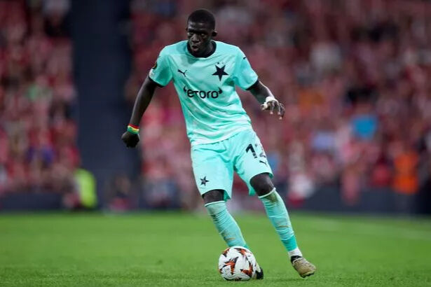 Saint-Maximin'in yeri hızlı doldu! Fenerbahçe atağa kalktı Saint-Maximin'in yeri hızlı doldu! Fenerbahçe atağa kalktı - 3. Resim