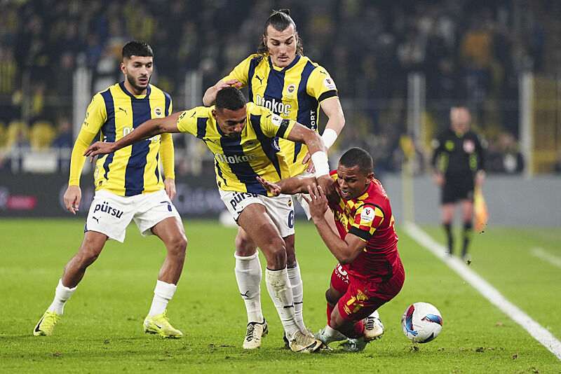 Villarreal, Alexander Djiku için harekete geçti! Villarreal, Alexander Djiku için harekete geçti! - 2. Resim