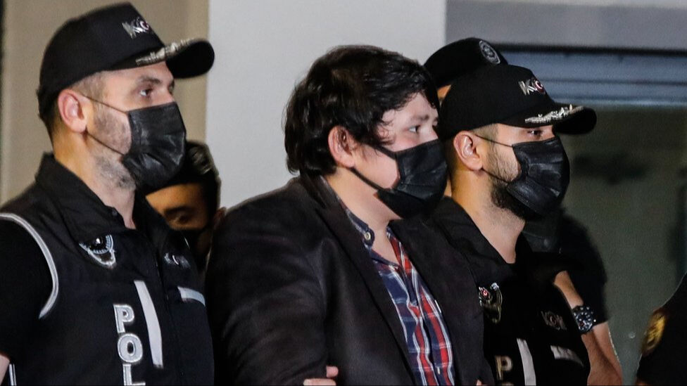 Mehmet Aydın kimdir, kaç yıl ceza aldı? Çiftlik Bank davasında Tosuncuk lakaplı Mehmet Aydın’a hapis kararı! - 4. Resim