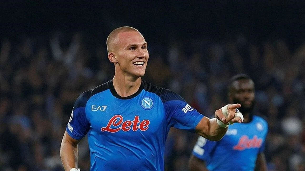 Solskjaer eski öğrencisini Beşiktaş'a getiriyor! Genç oyuncuya talip çok - 2. Resim