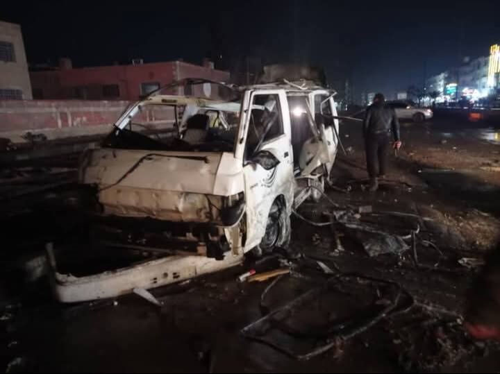 Teröristler Münbiç'te sivil otobüsünü hedef aldı! Çok sayıda ölü ve yaralı var Teröristler Münbiç'te sivil otobüsünü hedef aldı! Çok sayıda ölü ve yaralı var - 2. Resim