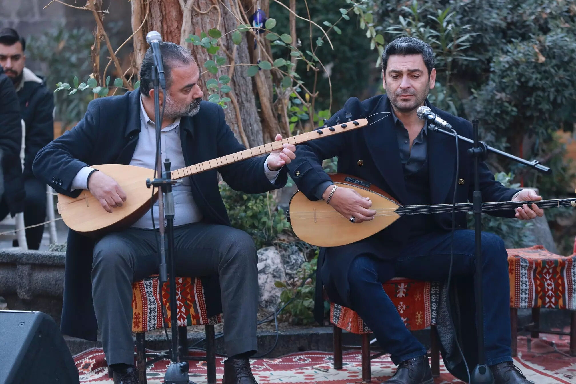 Uzak Şehir 12. bölümde neler olacak? Alya, Cihan'ı bırakıp gidebilir  Uzak Şehir 12. bölümde neler olacak? Alya, Cihan'ı bırakıp gidebilir  - 3. Resim