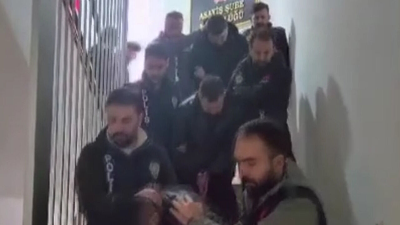 Aldatıldığını düşündü, 7 milyon lirasından oldu Aldatıldığını düşündü, 7 milyon lirasından oldu - 1. Resim