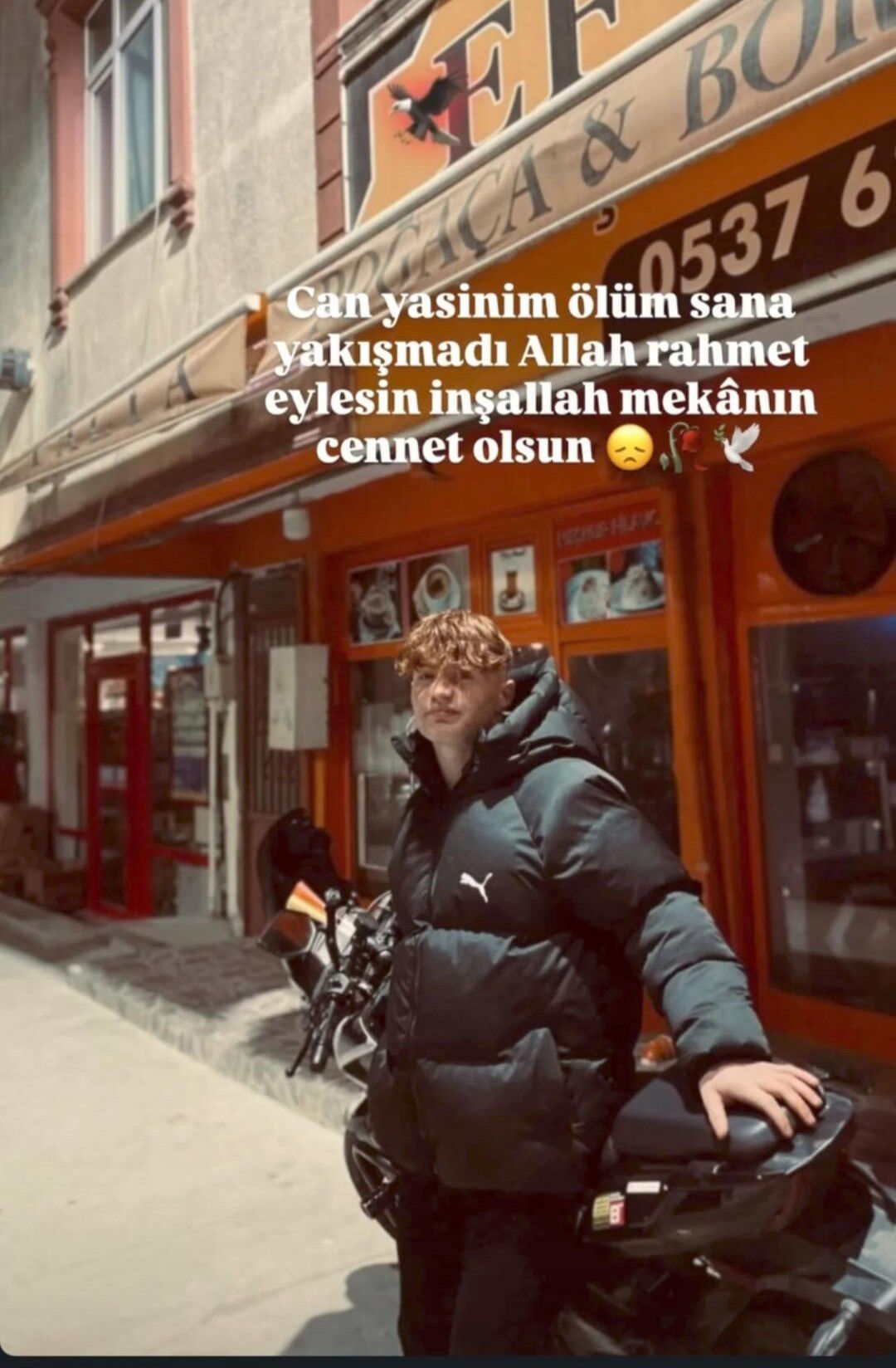 Arkadaş kavgası kanlı bitti! Defalarca bıçaklanan genç hayatını kaybetti Arkadaş kavgası kanlı bitti! Defalarca bıçaklanan genç hayatını kaybetti - 1. Resim
