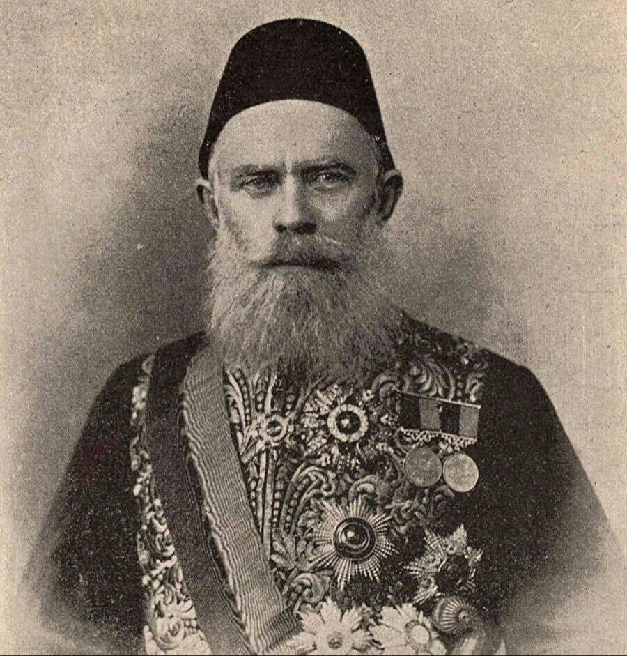 Sultan Abdülmecid hediye ettiği saatle 175 yıldır kendini hatırlatıyor: Cağaloğlu Anadolu Lisesi'nde bir padişah yadigarı Sultan Abdülmecid hediye ettiği saatle 175 yıldır kendini hatırlatıyor: Cağaloğlu Anadolu Lisesi'nde bir padişah yadigarı - 9. Resim