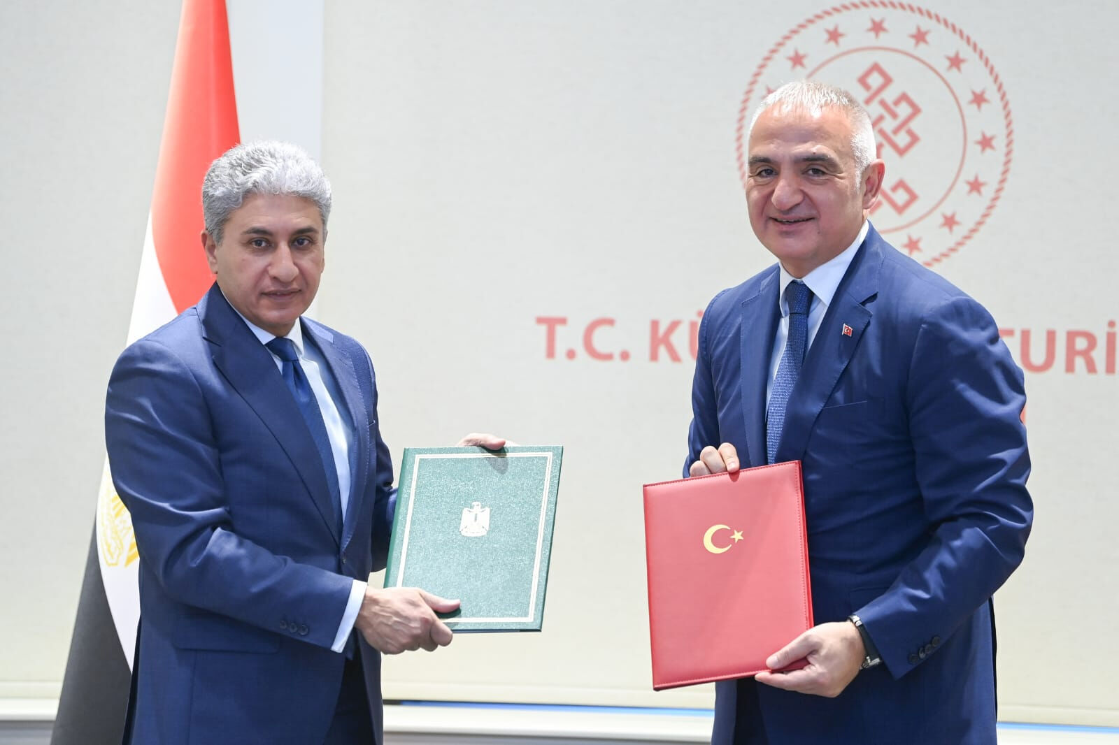 Türkiye'ye 1998'de getirilmiş! 152 eser iade edildi - 2. Resim