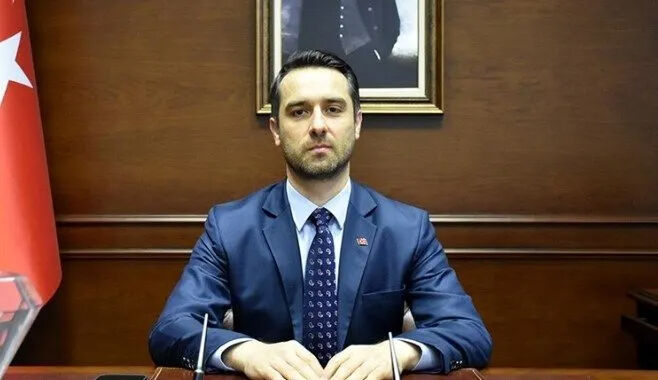 Ufuk Ulutaş kimdir, kaç yaşında, nereli? Taşkent Büyükelçisi ataması Resmi Gazete'de yayımlandı Ufuk Ulutaş kimdir, kaç yaşında, nereli? Taşkent Büyükelçisi ataması Resmi Gazete'de yayımlandı - 2. Resim