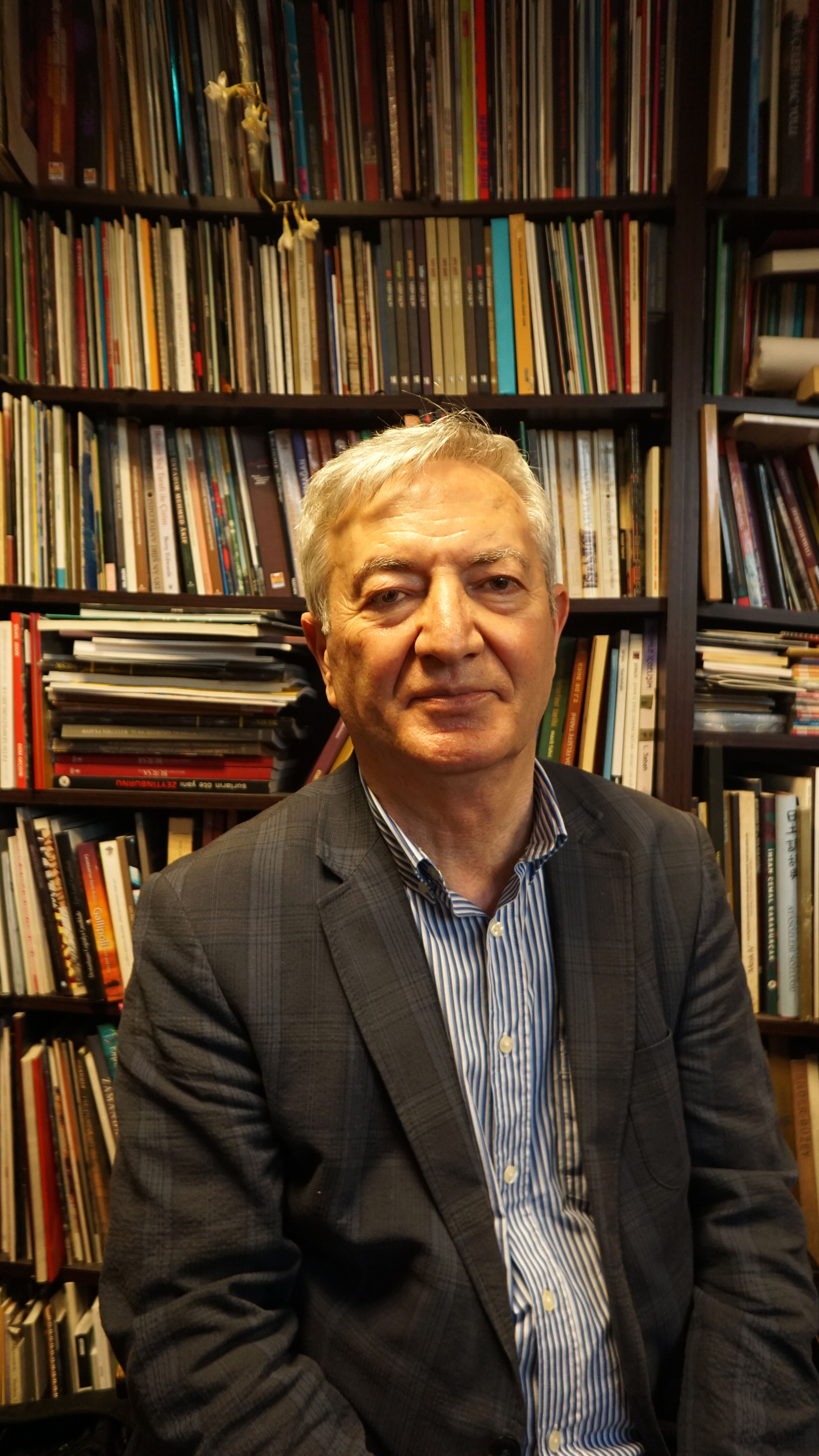 Beşir Ayvazoğlu 'Dersaadet’in Kalbi'ni anlattı: Beyazıt’ı betona boğmak istediler - 2. Resim