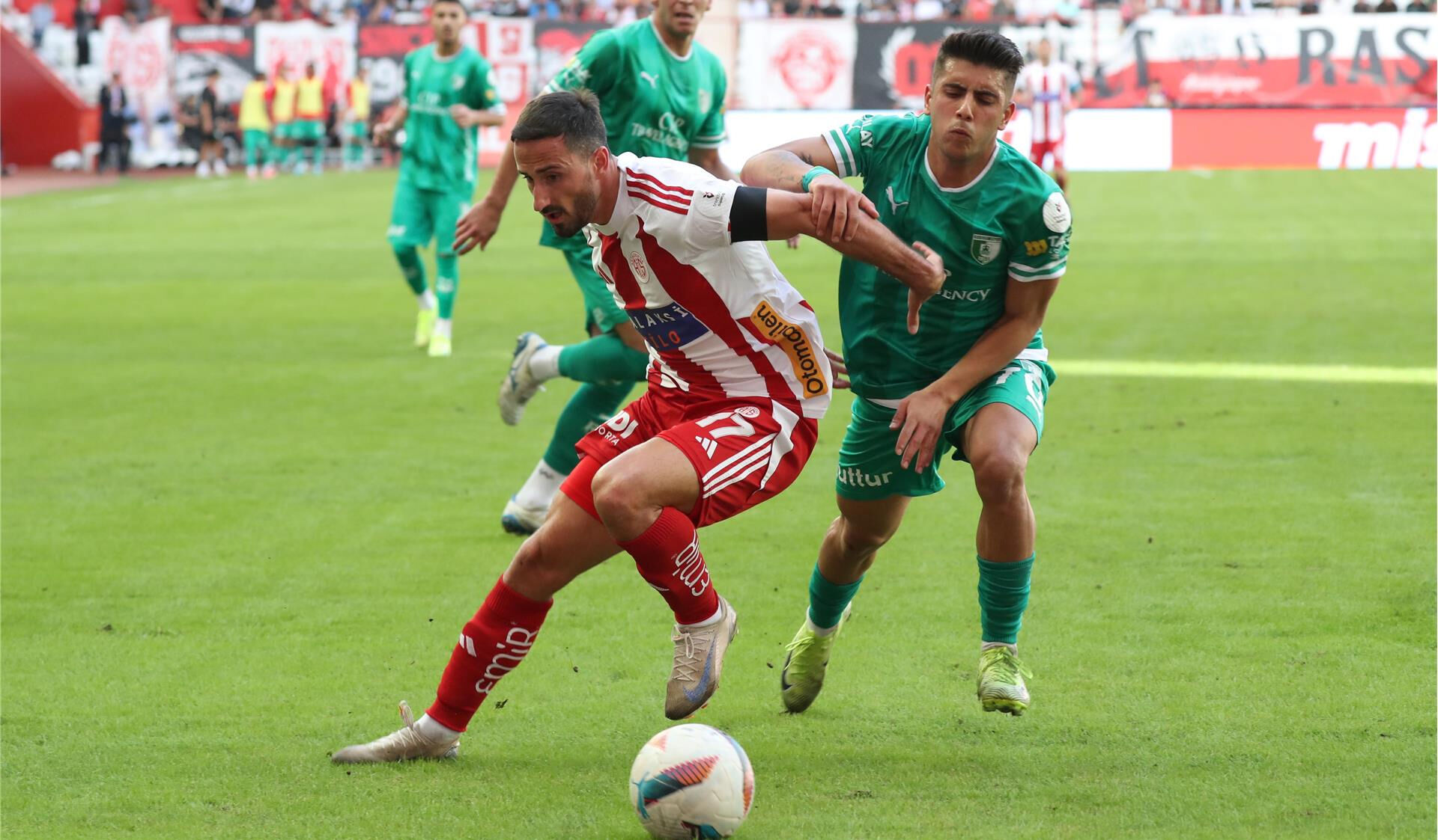 Bodrum FK Antalyaspor maçı hangi kanalda, saat kaçta? Karşılaşmanın hakemi Buğra Taşkınsoy oldu! Bodrum FK Antalyaspor maçı hangi kanalda, saat kaçta? Karşılaşmanın hakemi Buğra Taşkınsoy oldu! - 3. Resim