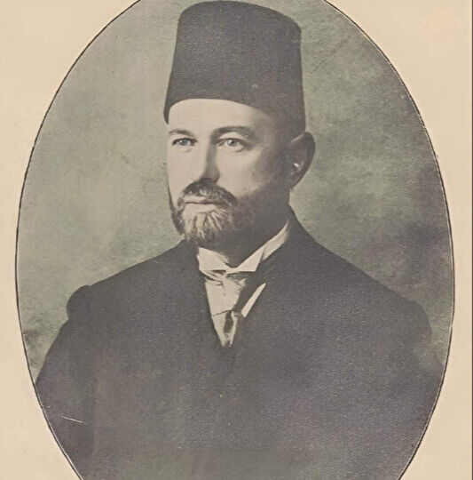 Dedesi Sultan Abdülhamid'in doktoru! Suriye Cumhurbaşkanı Ahmed Şara'nın eşi Latife El Durubi Osmanlı torunu çıktı Dedesi Sultan Abdülhamid'in doktoru! Suriye Cumhurbaşkanı Ahmed Şara'nın eşi Latife El Durubi Osmanlı torunu çıktı - 2. Resim