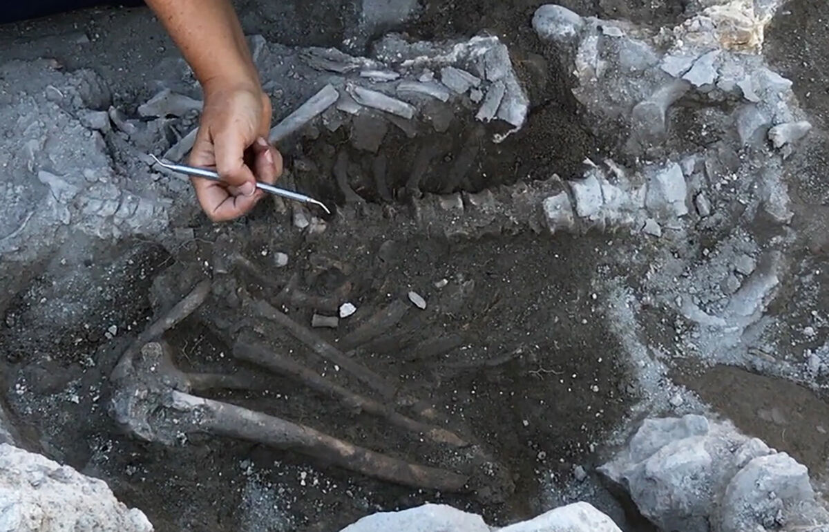 Ege'deki volkanik patlamanın izleri! Santorini'de yaşananların kalıntıları Çeşme'de - 2. Resim