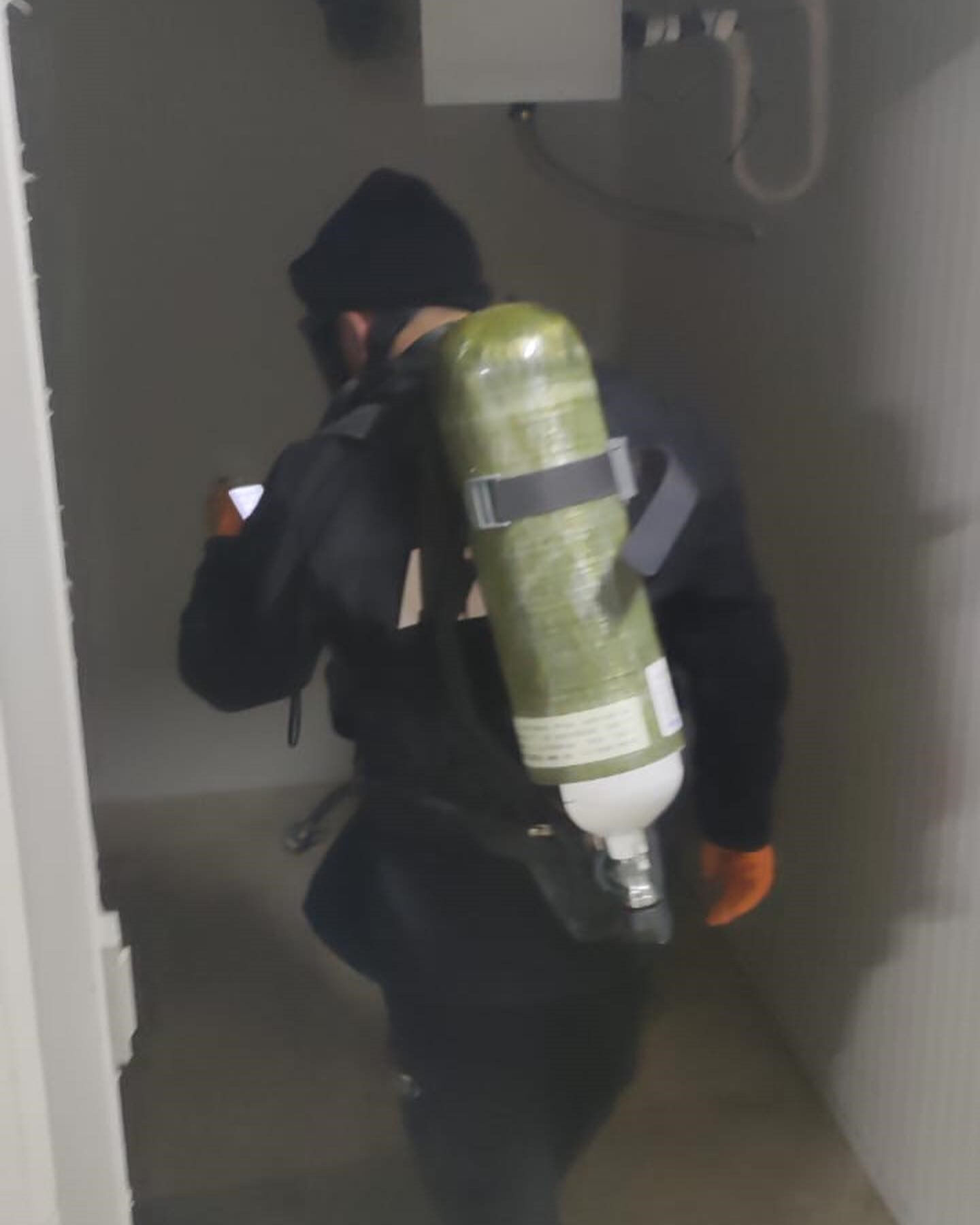 Fırın bacasından sızan gaz 3 kişiyi zehirledi Fırın bacasından sızan gazı 3 kişiyi zehirledi - 1. Resim