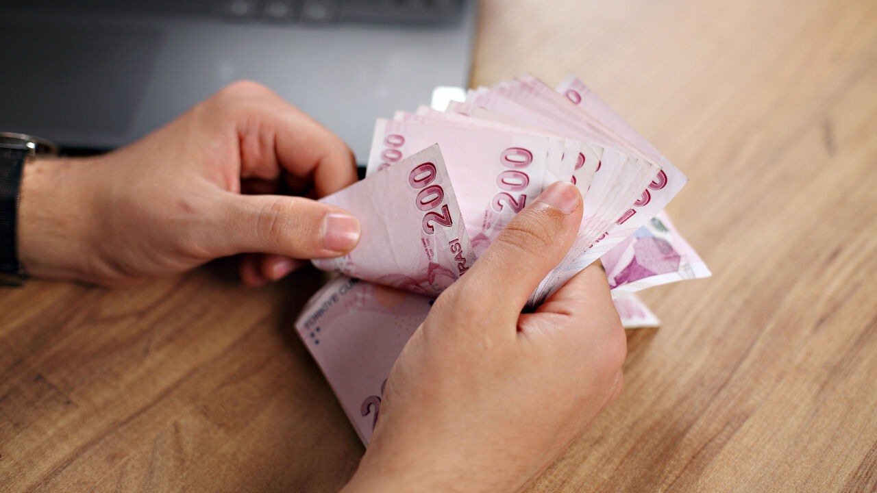 İşsizlik maaşı ne kadar, başvuru ne zaman yapılmalı? İşsizlik maaşı almanın şartları İşsizlik maaşı ne kadar, başvuru ne zaman yapılmalı? İşsizlik maaşı almanın şartları - 1. Resim