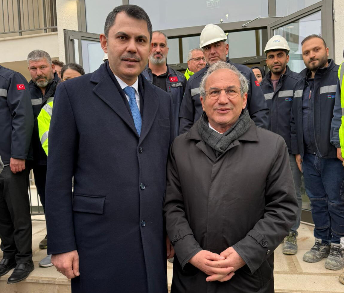 Murat Kurum: 2025'te evini teslim almayan tek bir depremzede kalmayacak - 1. Resim