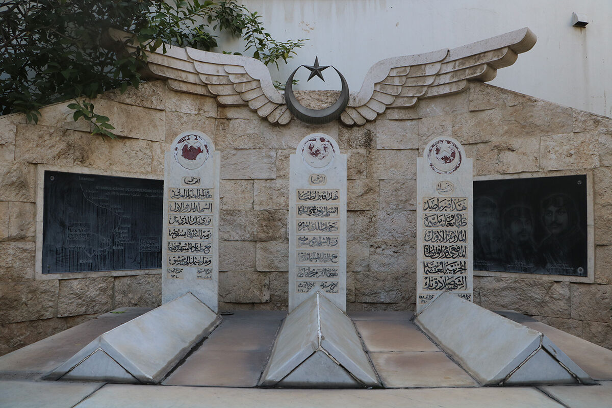 Şam'daki 'ilk Türk Hava Şehitliği'nde yoğunluk! Her gün Osmanlı askerlerine dua ediyorlar - 2. Resim