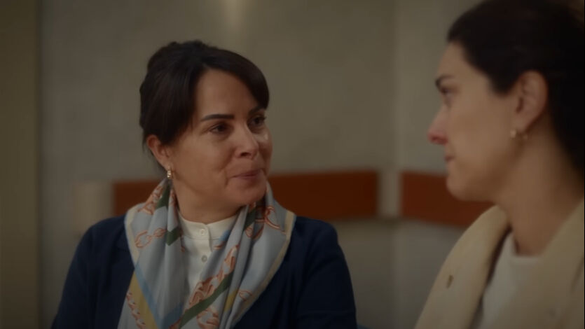 Sevinç Erbulak kimdir? Annem Ankara Aysel karakterini oynuyor Sevinç Erbulak kimdir? Annem Ankara Aysel karakterini oynuyor - 2. Resim