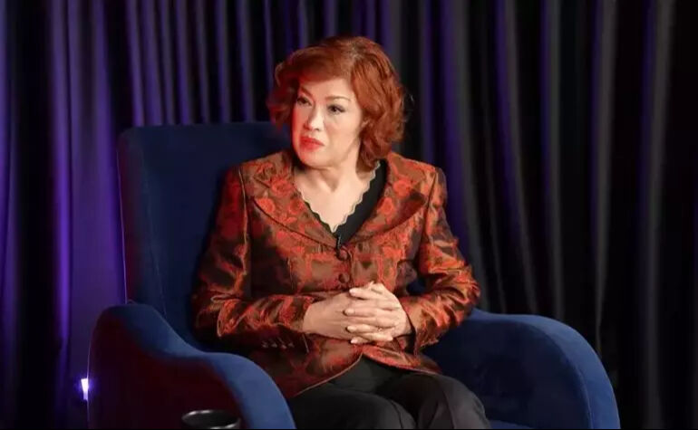 Ünlü sunucu ölümden döndü! Yoğun bakım günlerini gözyaşlarıyla anlattı - 4. Resim