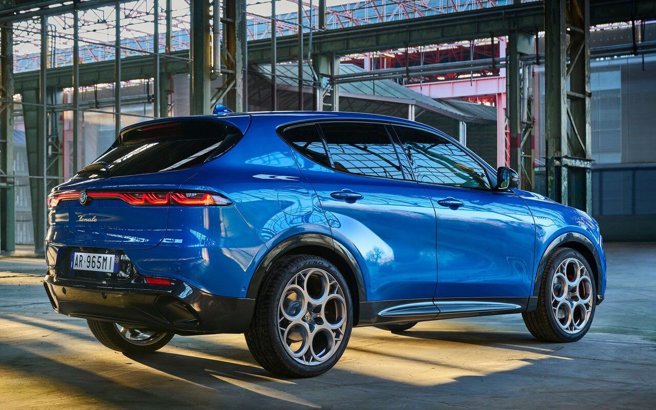 Alfa Romeo Tonale 'en iyi tasarım' ödülü aldı Alfa Romeo Tonale 'en iyi tasarım' ödülü aldı - 1. Resim