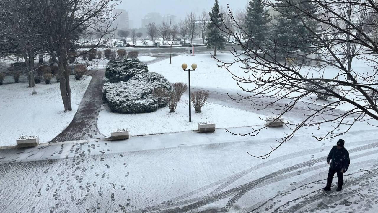 Ankara'ya kar yağacak mı, ne zaman yağacak? Ankara'da okulların tatil olma durumu merak ediliyor! Ankara'ya kar yağacak mı, ne zaman yağacak? Ankara'da okulların tatil olma durumu merak ediliyor! - 3. Resim