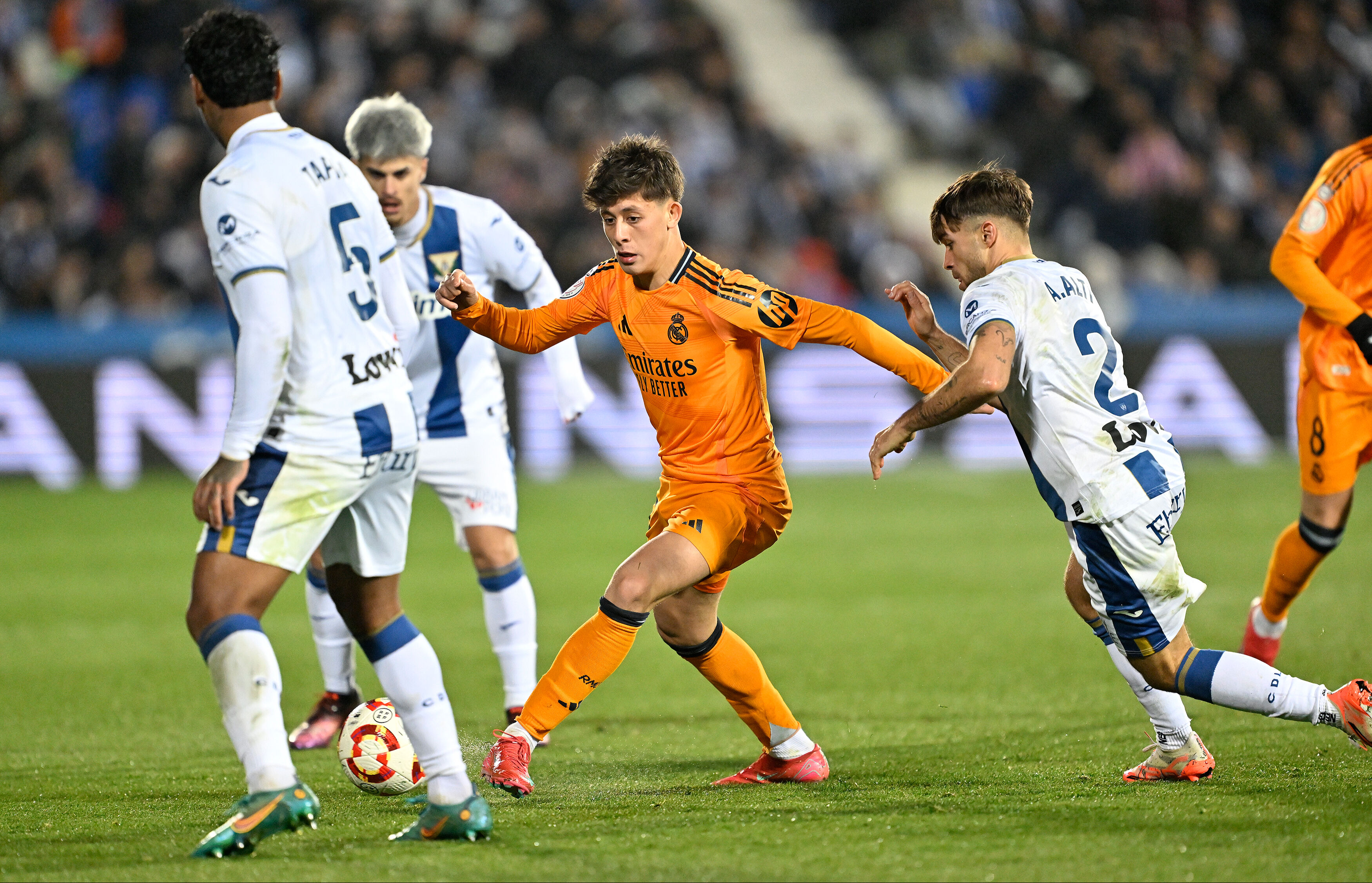 Arda Güler ilk 11'de başladı, eleştiri oklarının hedefi oldu!  Arda Güler ilk 11'de başladı, eleştiri oklarının hedefi oldu!