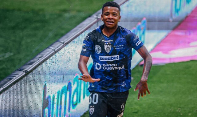 Beşiktaş'tan resmi açıklama! İlk transfer  yapıldı Beşiktaş'tan resmi açıklama! İlk transfer  yapıldı - 1. Resim