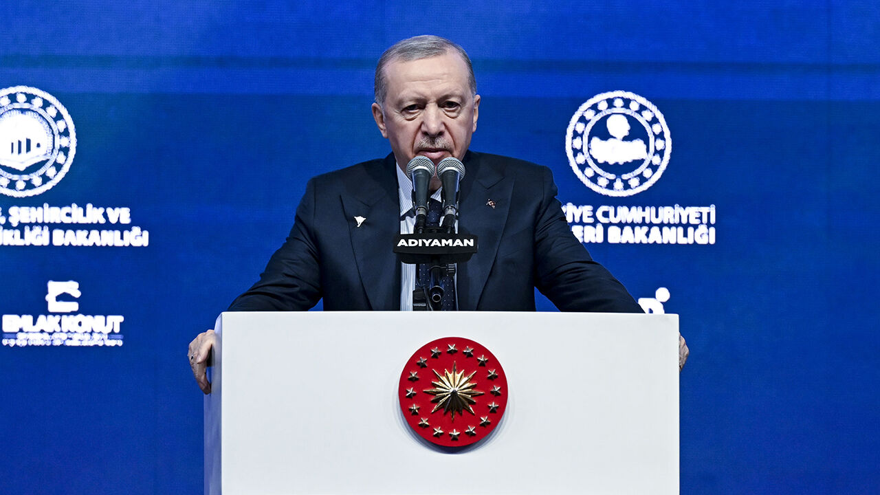 Asrın felaketinde ikinci yıl! Cumhurbaşkanı Erdoğan: Yıl sonuna kadar 453 bin konut teslim edilecek Cumhurbaşkanı Erdoğan: Yıl sonuna kadar 453 bin konut teslim edilecek - 2. Resim
