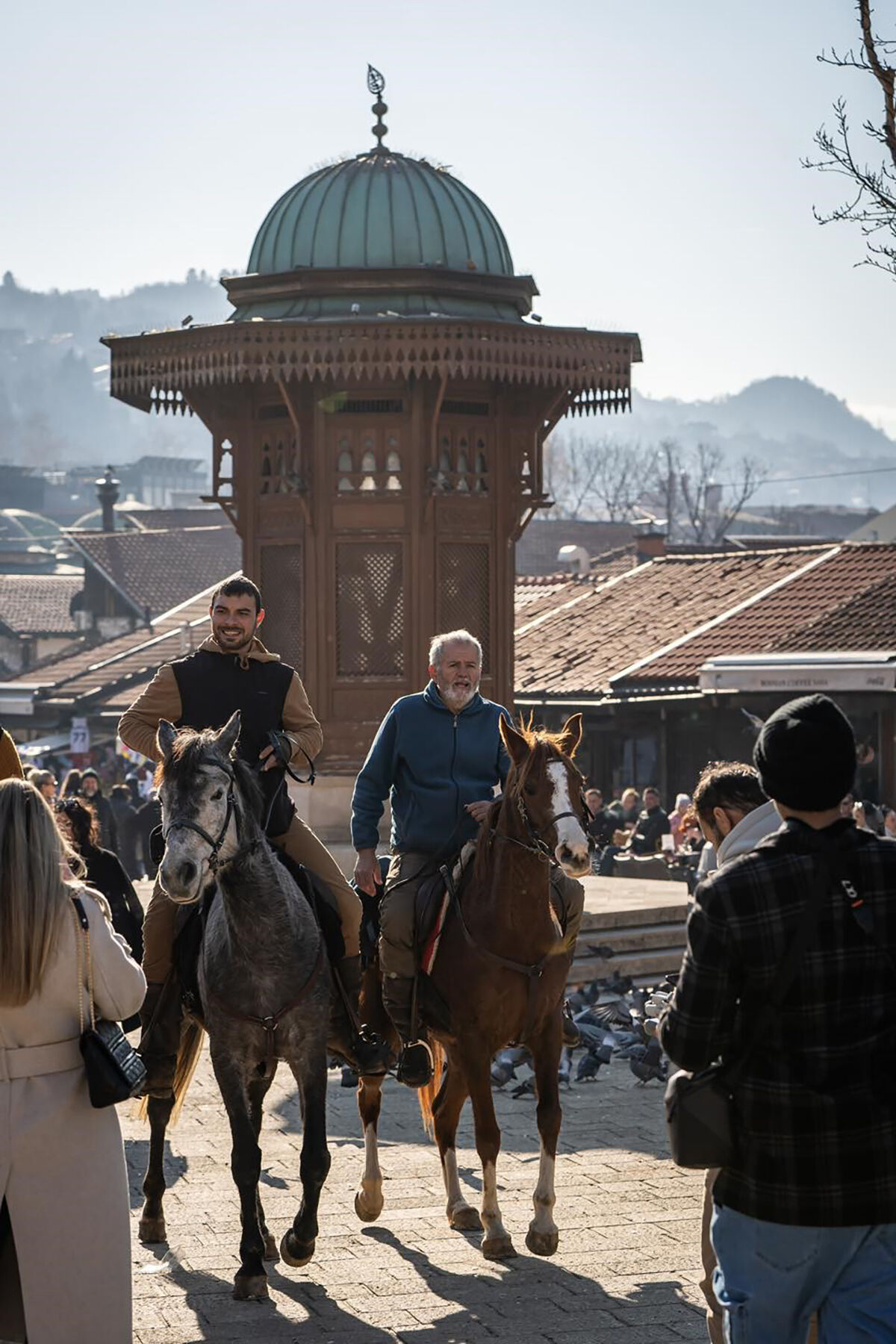 Endülüs'ten Mekke'ye at sırtında hac! İspanya'dan 500 yıl önceki Hicaz yolunu takip eden kafile Saray Bosna'ya ulaştı Endülüs'ten Mekke'ye at sırtında hac! İspanya'dan 500 yıl önceki Hicaz yolunu takip eden kafile Saray Bosna'ya ulaştı - 4. Resim