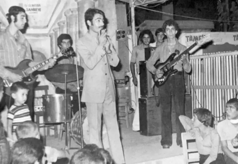 Ferdi Tayfur kısaca kimdir, hayatı, müzik kariyeri ve bıraktığı mirası Ferdi Tayfur kısaca kimdir, hayatı, müzik kariyeri ve bıraktığı mirası - 1. Resim