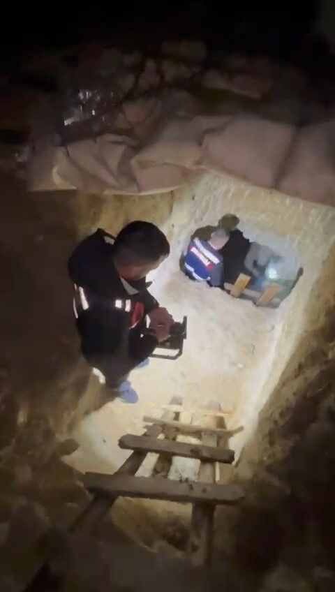 Kaçak kazı yapanlara uyarı: "Zenginleşme hayaliyle hayatlarını kaybediyorlar" - 2. Resim