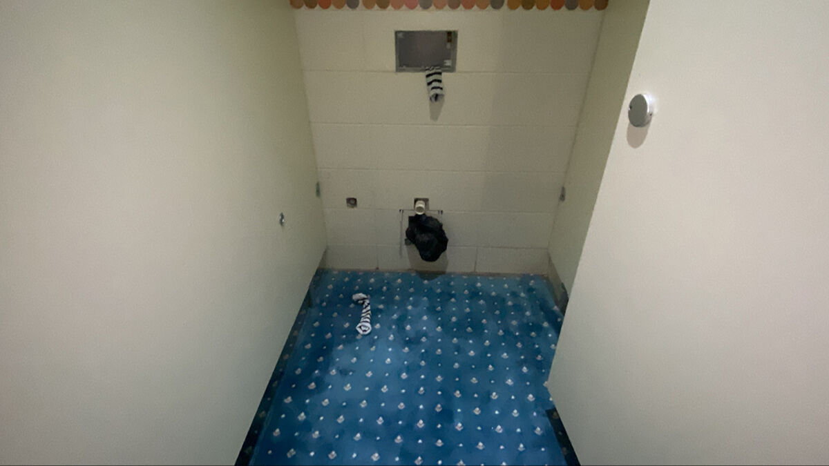 Oyun parkında skandal değişiklik! Antalya'da tuvaleti mescide dönüştürdüler - 4. Resim