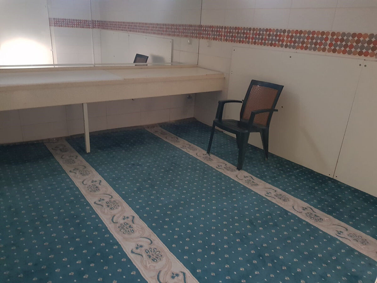 Oyun parkında skandal değişiklik! Antalya'da tuvaleti mescide dönüştürdüler - 6. Resim