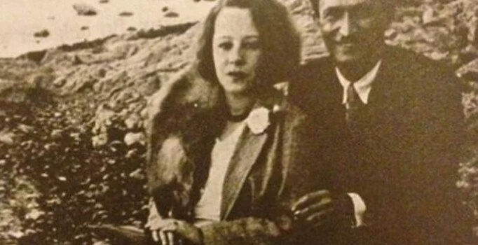 Reşat Nuri Güntekin kimdir, kısaca hayatı, eserleri ve kariyeri Reşat Nuri Güntekin kimdir, kısaca hayatı, eserleri ve kariyeri - 1. Resim