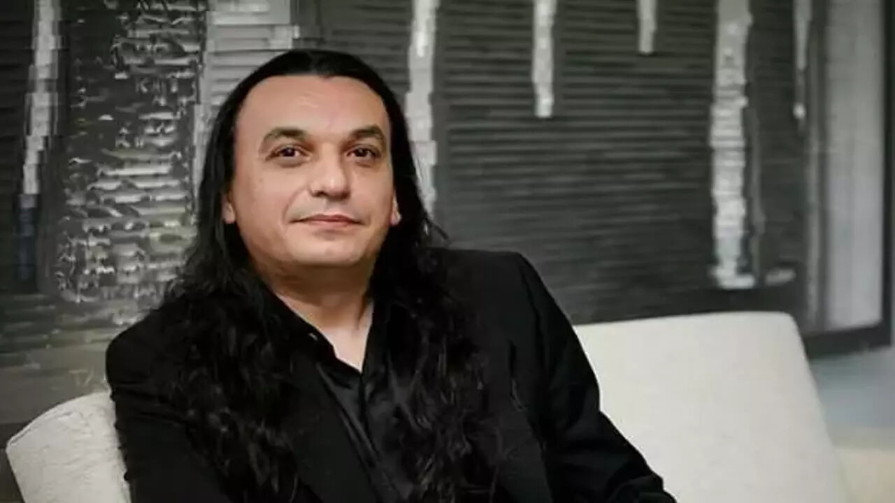 Ünlü şarkıcı Gökhan Kırdar'dan kötü haber! Apar topar hastaneye kaldırıldı Ünlü şarkıcı Gökhan Kırdar'dan korkutan haber! Hastaneye kaldırıldı - 1. Resim