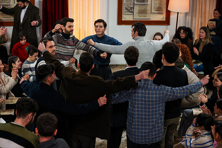 Bir Zamanlar İstanbul dizisi oyuncuları kim? Alina Boz ve Cihangir Ceyhan başrollerde Bir Zamanlar İstanbul dizisi oyuncuları kim? Alina Boz ve Cihangir Ceyhan başrollerde - 3. Resim