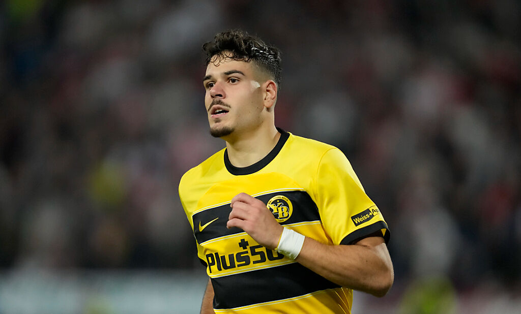 Filip Ugrinic istatistikleri nasıl, piyasa değeri ne kadar, hangi takımlarda oynadı? Trabzonspor Filip Ugrinic transferine hazırlanıyor! Filip Ugrinic istatistikleri nasıl, piyasa değeri ne kadar, hangi takımlarda oynadı? Trabzonspor Filip Ugrinic transferine hazırlanıyor! - 1. Resim