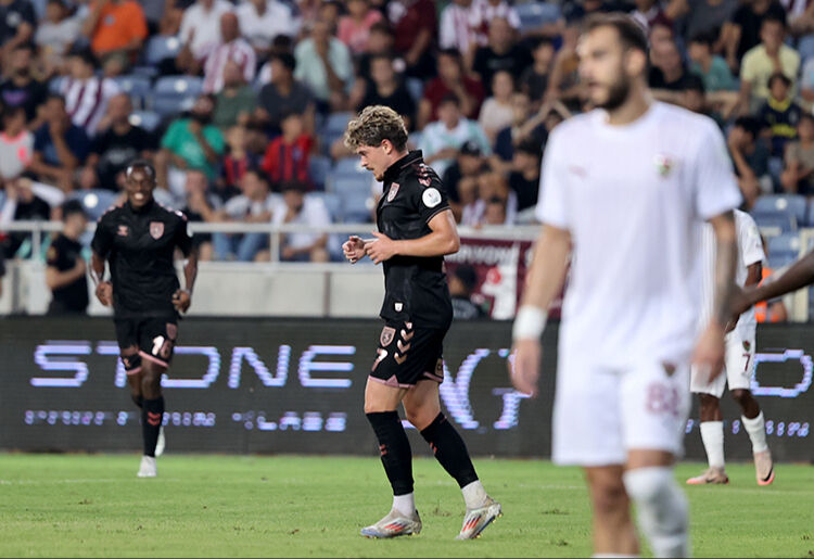 Maçın hakemi Alper Akarsu oldu! Samsunspor - Hatayspor maçı hangi kanalda, ne zaman, saat kaçta? - 1. Resim