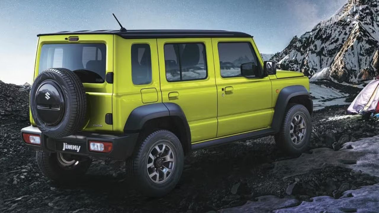 Suzuki Jimny&#039;nin 5 kapılı modeli Japonya&#039;da yok sattı