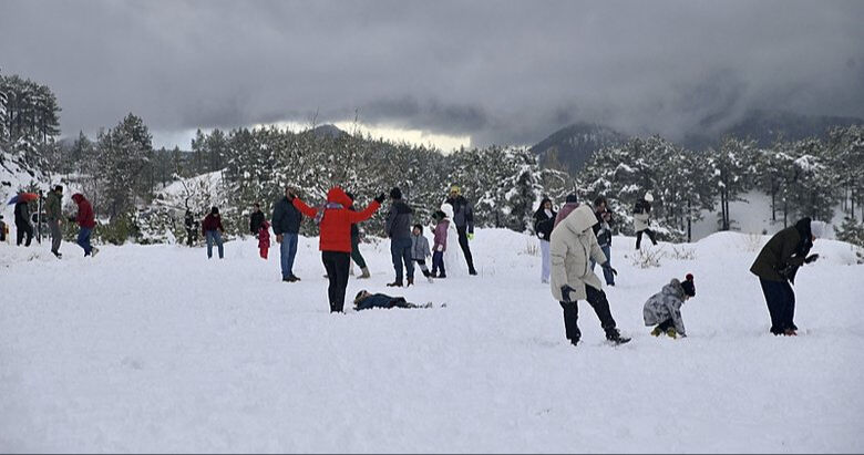 Valilik duyurdu! Kocaeli'de okullar tatil mi? Valilik duyurdu! Kocaeli'de okullar tatil mi? - 2. Resim