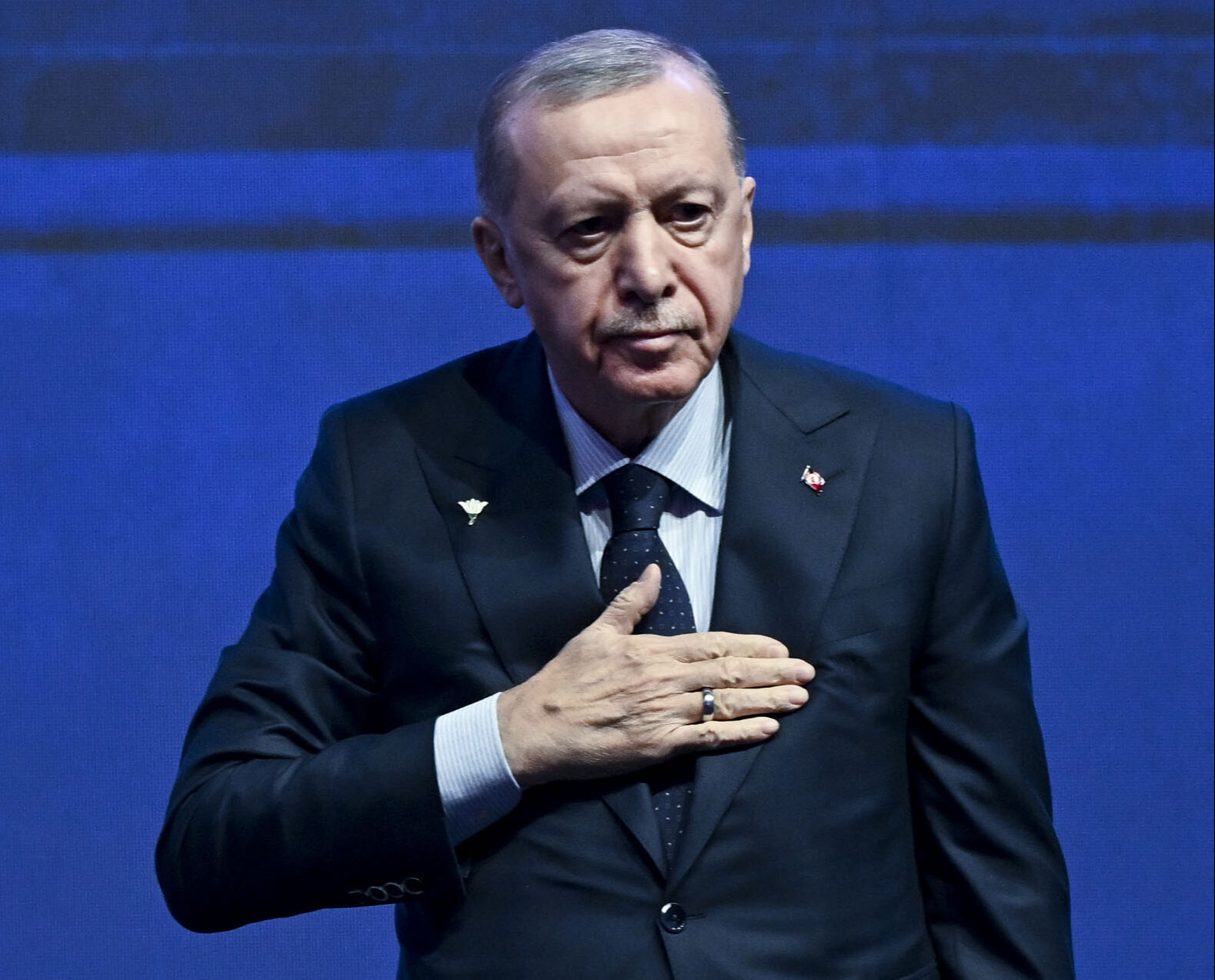 Yıl sonuna kadar herkes evine kavuşacak! Deprem bölgesinde çalışmalar sürüyor Yıl sonuna kadar herkes evine kavuşacak! Deprem bölgesinde çalışmalar sürüyor - 3. Resim